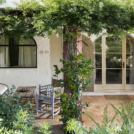 בית כפרי Masseria Don Cirillo *